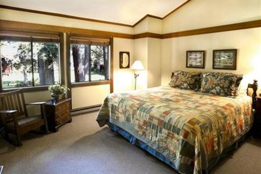 фото отеля Tahoe Tavern Vacation Rentals Tahoe City