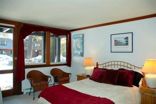фото отеля Tahoe Tavern Vacation Rentals Tahoe City