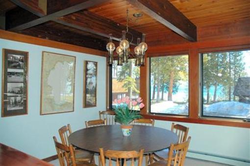 фото отеля Tahoe Tavern Vacation Rentals Tahoe City