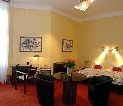 фото отеля Hotel Alexander Berlin