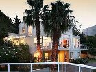 фото отеля Art Gallery Guest House Thandekayo Cape Town