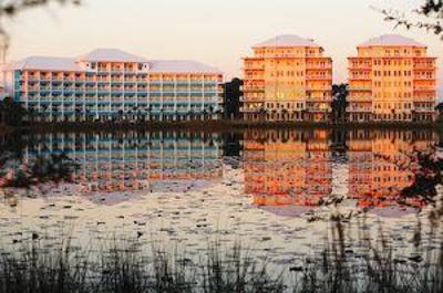 фото отеля Carillon Beach Resort Inn