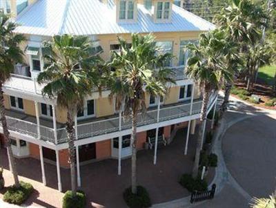 фото отеля Carillon Beach Resort Inn
