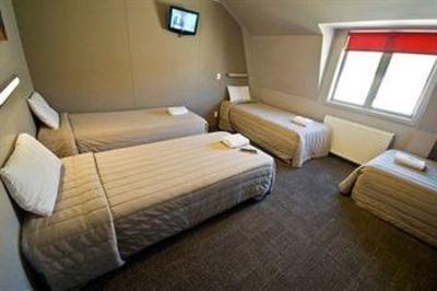 фото отеля Base Backpackers Wanaka