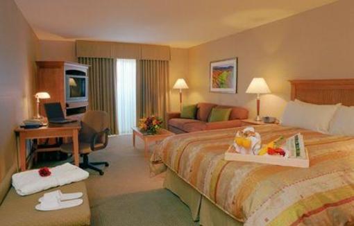 фото отеля Coast Capri Hotel Kelowna