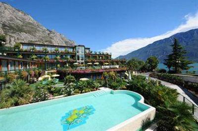 фото отеля Hotel Alexander Limone sul Garda