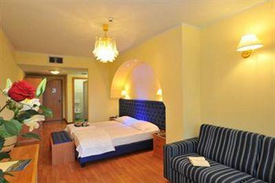 фото отеля Hotel Alexander Limone sul Garda