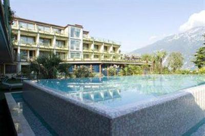 фото отеля Hotel Alexander Limone sul Garda