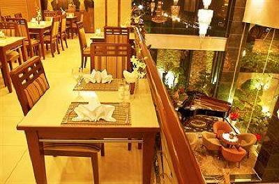 фото отеля Northern Hotel Ho Chi Minh City