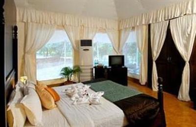 фото отеля Dudhsagar Spa Resort