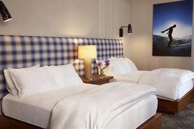 фото отеля Shorebreak Hotel, a Joie de Vivre Hotel