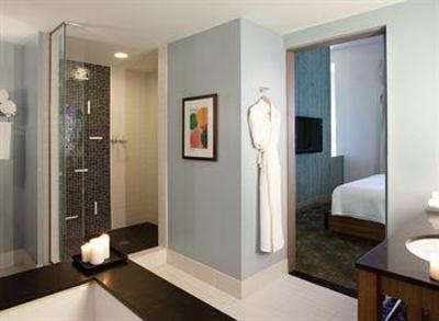 фото отеля Shorebreak Hotel, a Joie de Vivre Hotel