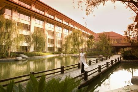 фото отеля Doubletree by Hilton Resort Wuxi Lingshan