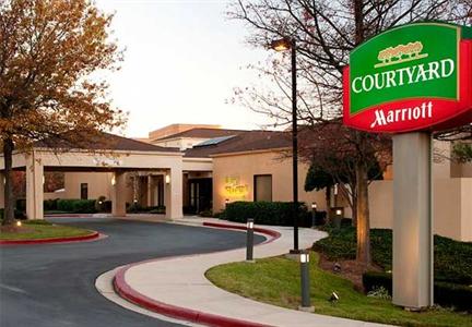 фото отеля Courtyard Rockville