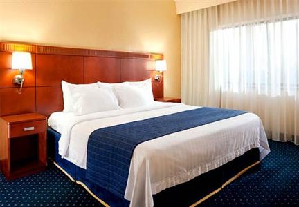 фото отеля Courtyard Rockville