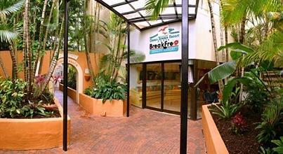 фото отеля Ocean Breeze Resort