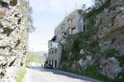 фото отеля Ontani Hotel Tramonti