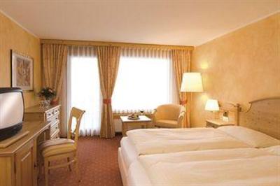 фото отеля Silvretta Parkhotel Klosters