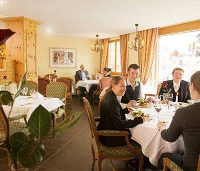 фото отеля Silvretta Parkhotel Klosters