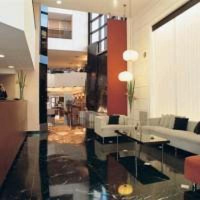 фото отеля Aspen Towers Hotel