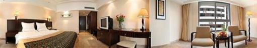 фото отеля King Court Hotel