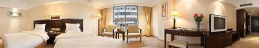 фото отеля King Court Hotel