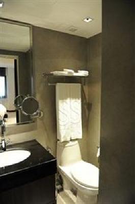 фото отеля S33 Compact Sukhumvit Hotel