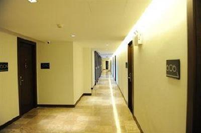 фото отеля S33 Compact Sukhumvit Hotel