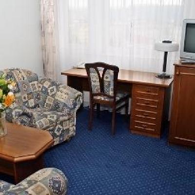 фото отеля Ilf Hotel