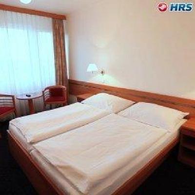 фото отеля Ilf Hotel