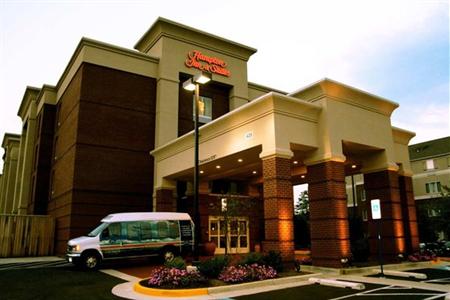 фото отеля Hampton Inn & Suites Herndon-Reston