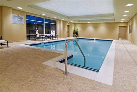 фото отеля Hampton Inn & Suites Herndon-Reston