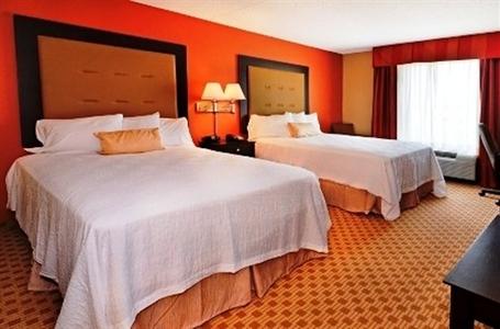 фото отеля Hampton Inn & Suites Herndon-Reston