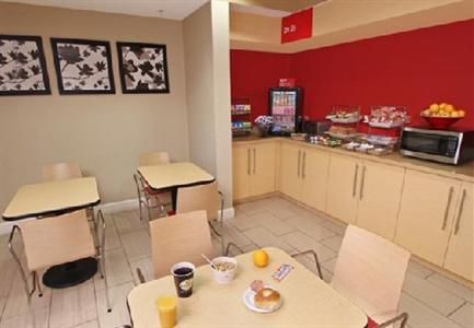 фото отеля TownePlace Suites Sunnyvale- Mountain View