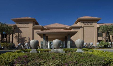 фото отеля Dusit Thani LakeView Cairo
