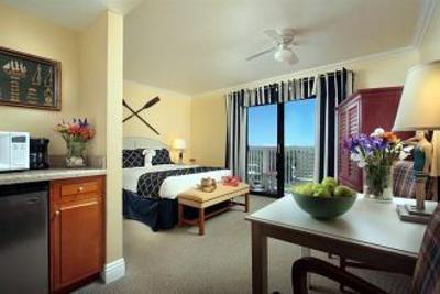 фото отеля Pismo Lighthouse Suites