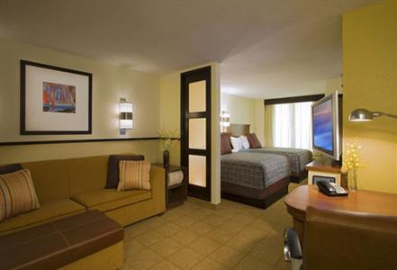 фото отеля Hyatt Place Windward Parkway