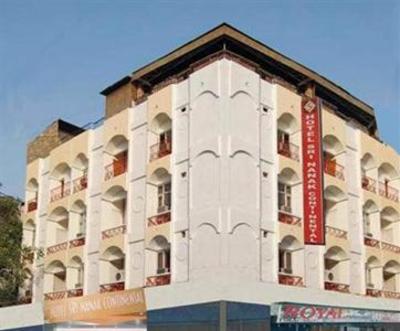 фото отеля Hotel Sri Nanak Continental