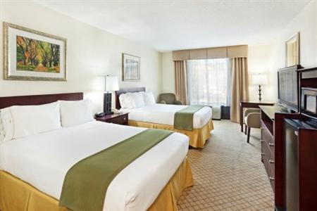 фото отеля Holiday Inn Express in Wilkesboro