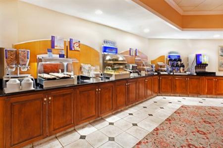 фото отеля Holiday Inn Express in Wilkesboro