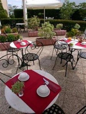 фото отеля Octel Hotel et Residence