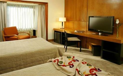 фото отеля Edelweiss Hotel San Carlos de Bariloche