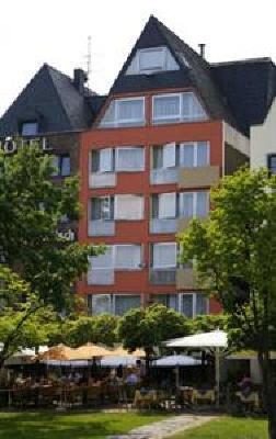 фото отеля Hotel Drei Kronen Köln
