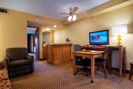 фото отеля Embassy Suites LAX South El Segundo