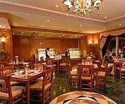 фото отеля Sun & Sands Hotel