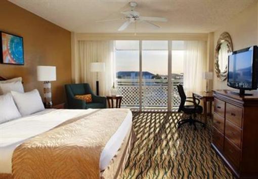 фото отеля Marriott Beach Resort and Marina Hutchinson Island