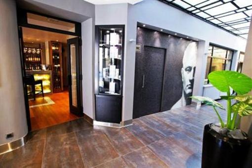 фото отеля Hostellerie du Chapeau Rouge