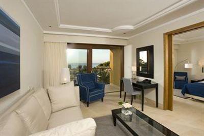 фото отеля Kernos Beach Hotel