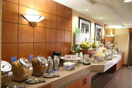 фото отеля Hampton Inn St. Louis/St. Charles