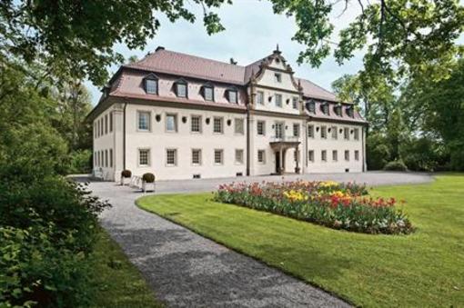 фото отеля Wald & Schlosshotel Friedrichsruhe
